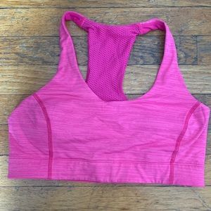 Outdoor Voices Doing Things Bra, Size M, Pink